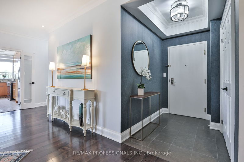 Preview image for 935 Royal York Rd #Ph 603, Toronto