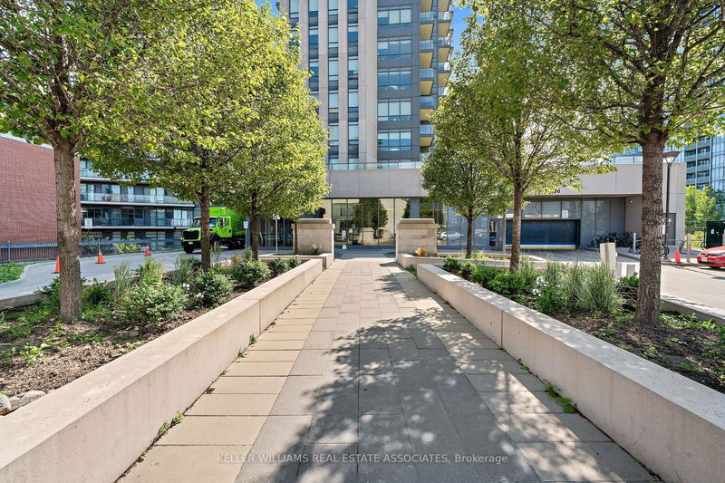 Preview image for 36 Park Lawn Rd #1101, Toronto