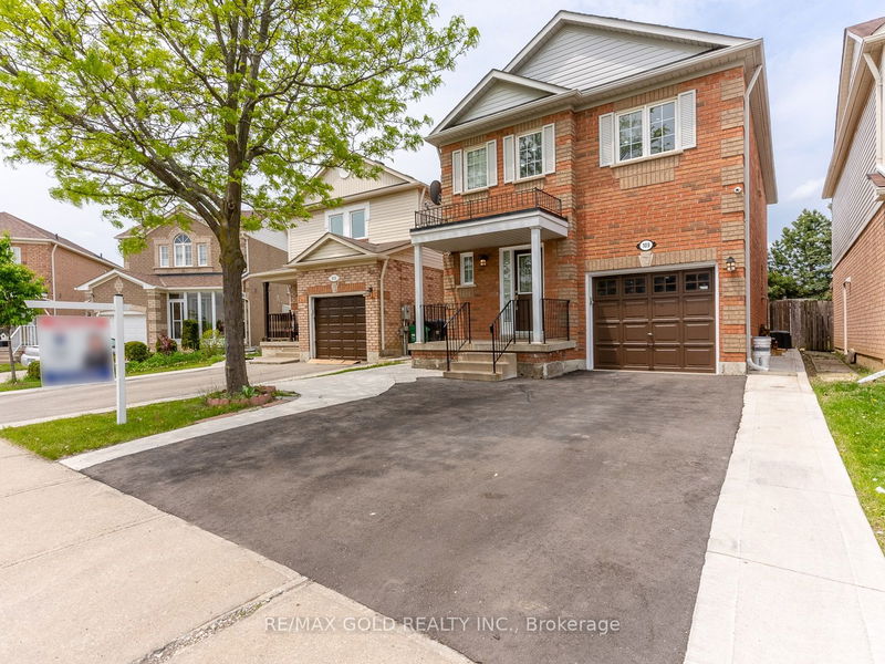 Preview image for 109 Woodhaven Dr, Brampton