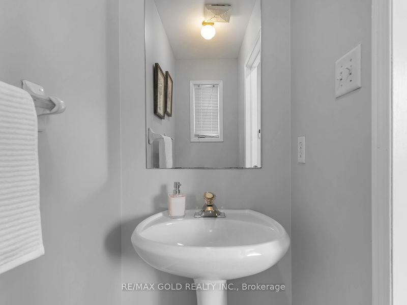 Preview image for 109 Woodhaven Dr, Brampton