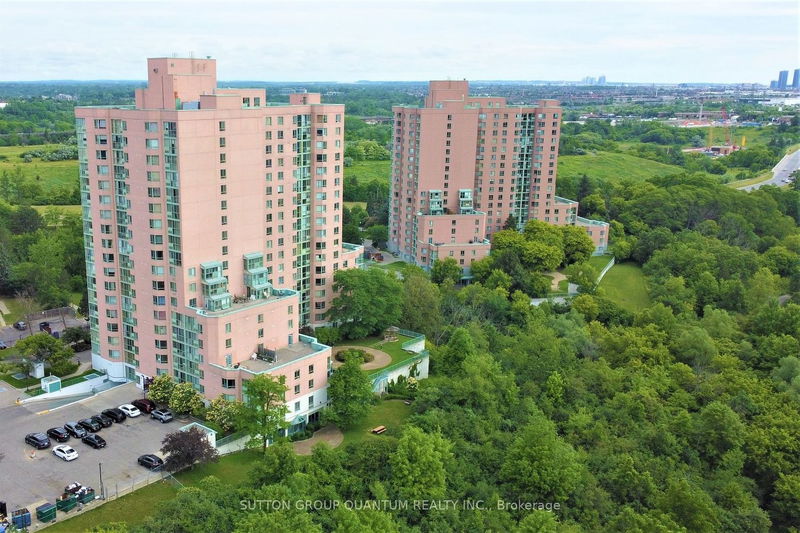 Preview image for 41 Markbrook Lane #314, Toronto