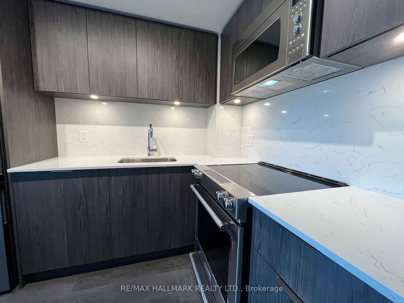 Preview image for 30 Samuel Wood Way #701, Toronto