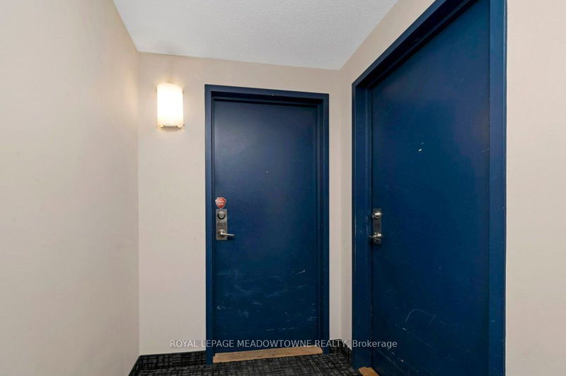 Preview image for 2464 Weston Rd #1009, Toronto