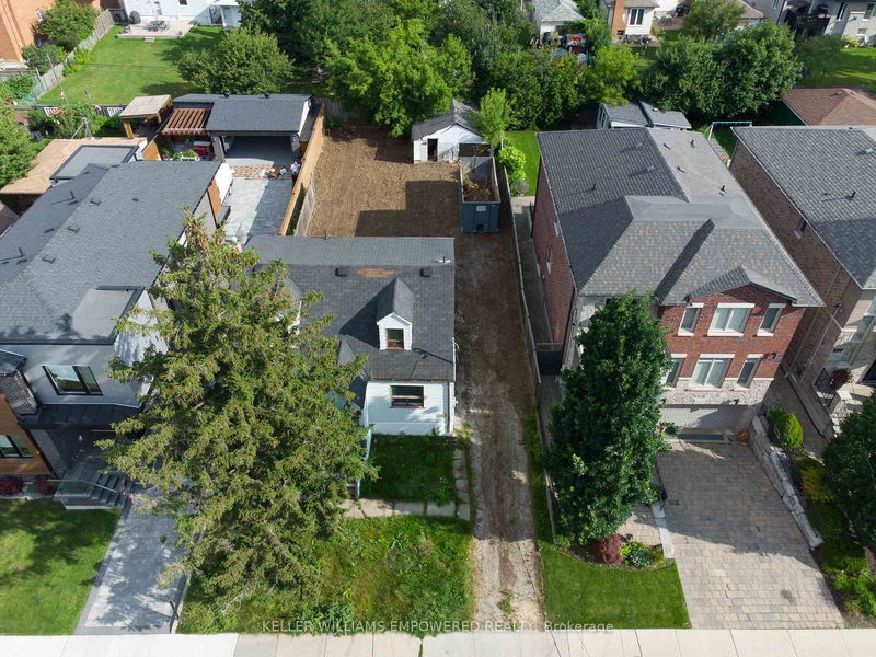 Preview image for 1156 Glengrove Ave, Toronto