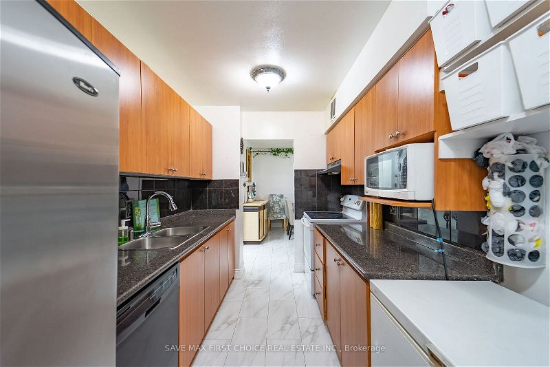 Preview image for 370 Dixon Rd #404, Toronto
