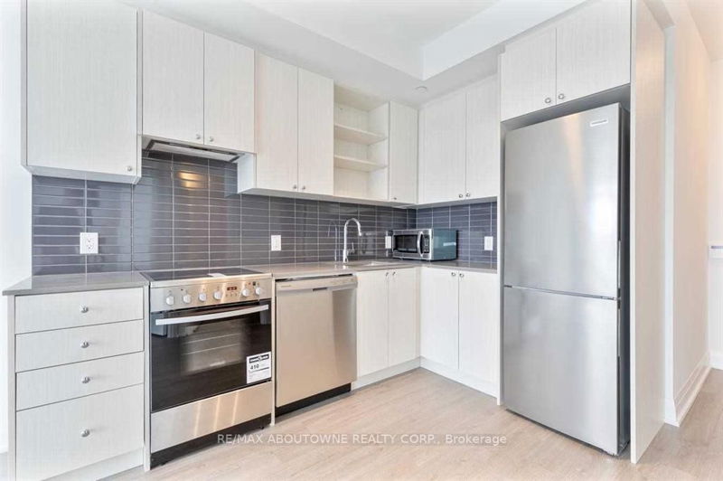 Preview image for 50 George Butchart Dr #415, Toronto