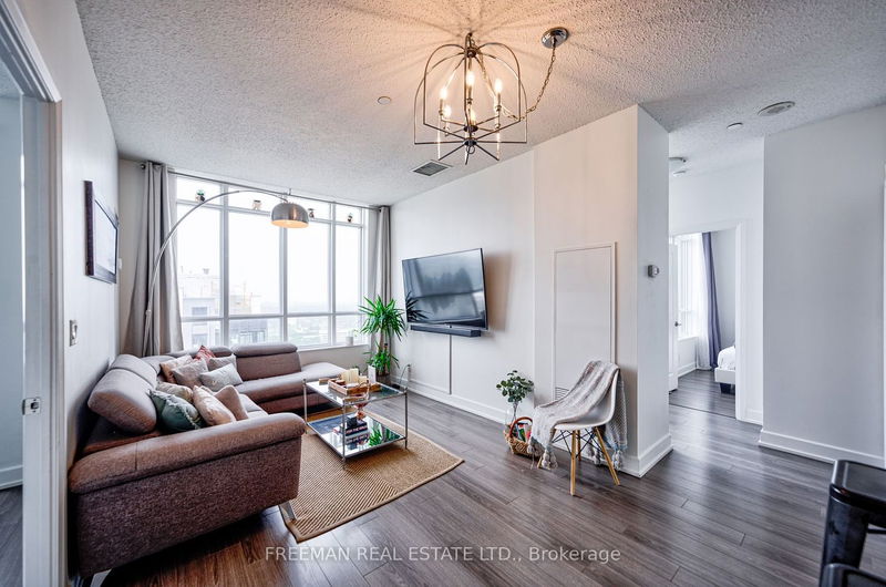 Preview image for 2 Eva Rd #Ph23, Toronto