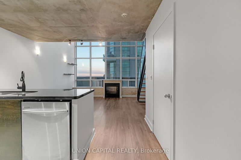 Preview image for 250 Manitoba St #515, Toronto