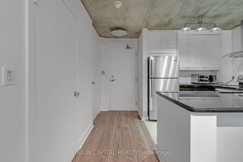 Preview image for 250 Manitoba St #515, Toronto