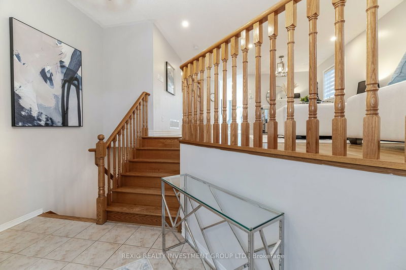 Preview image for 54 Fletchers Creek Blvd, Brampton