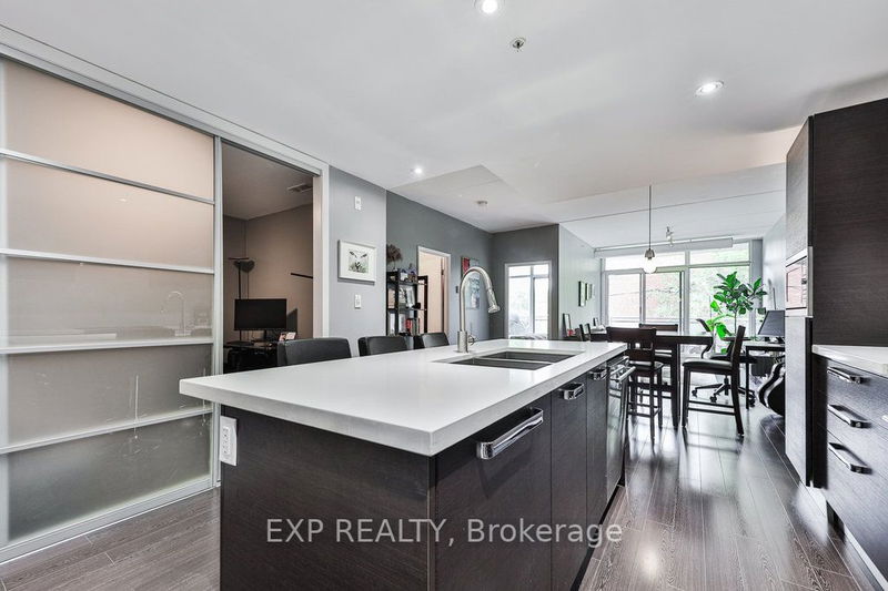 Preview image for 588 Annette St #205, Toronto