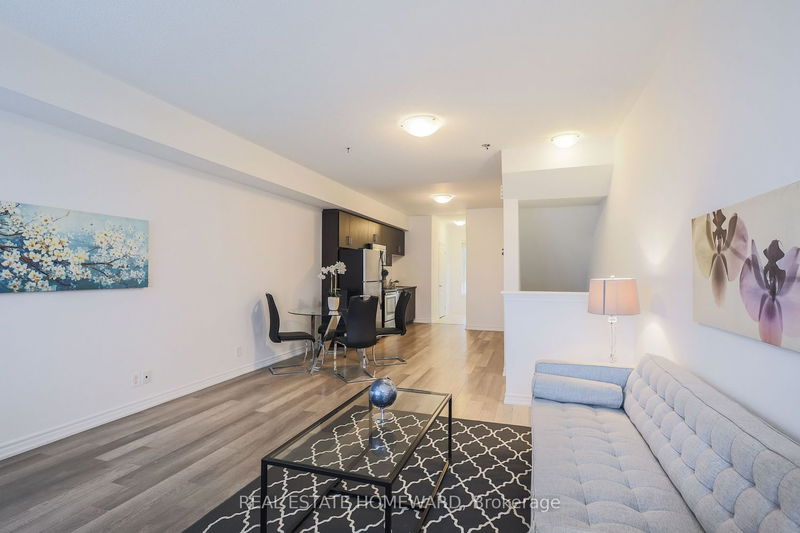 Preview image for 104 Caledonia Park Rd #4, Toronto