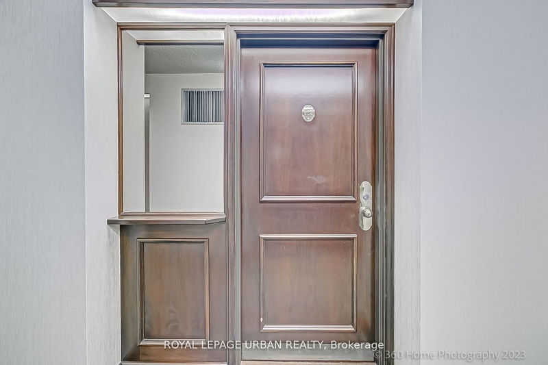 Preview image for 1300 Islington Ave #304, Toronto