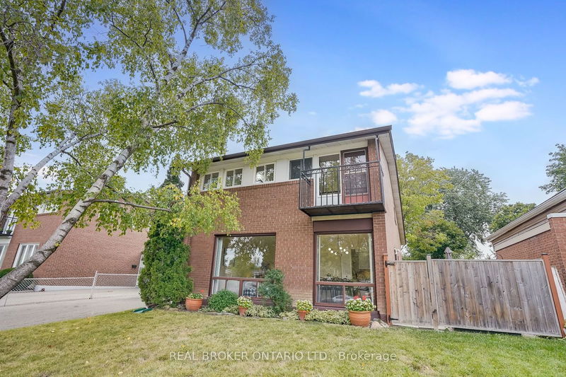 Preview image for 78 Orpington Cres, Toronto