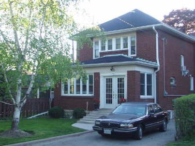 Preview image for 25 Grattan St, Toronto