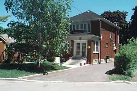 Preview image for 25 Grattan St, Toronto