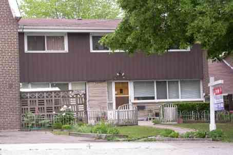 Preview image for 20 Brookwell Dr #1, Toronto