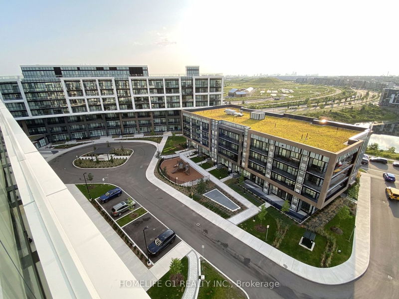 Preview image for 50 Geogre Butchart Dr #817, Toronto
