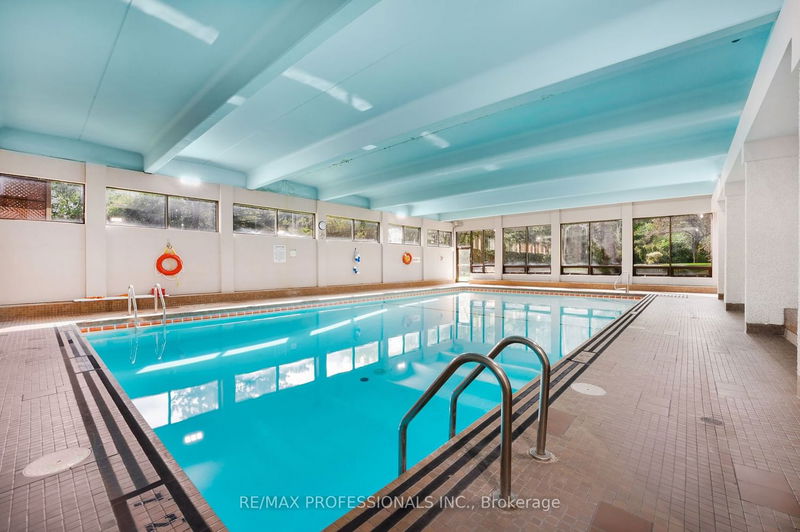 Preview image for 11 Wincott Dr #1902, Toronto