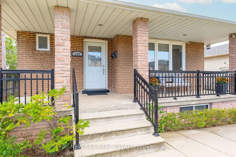 Preview image for 109 Gilley Rd, Toronto