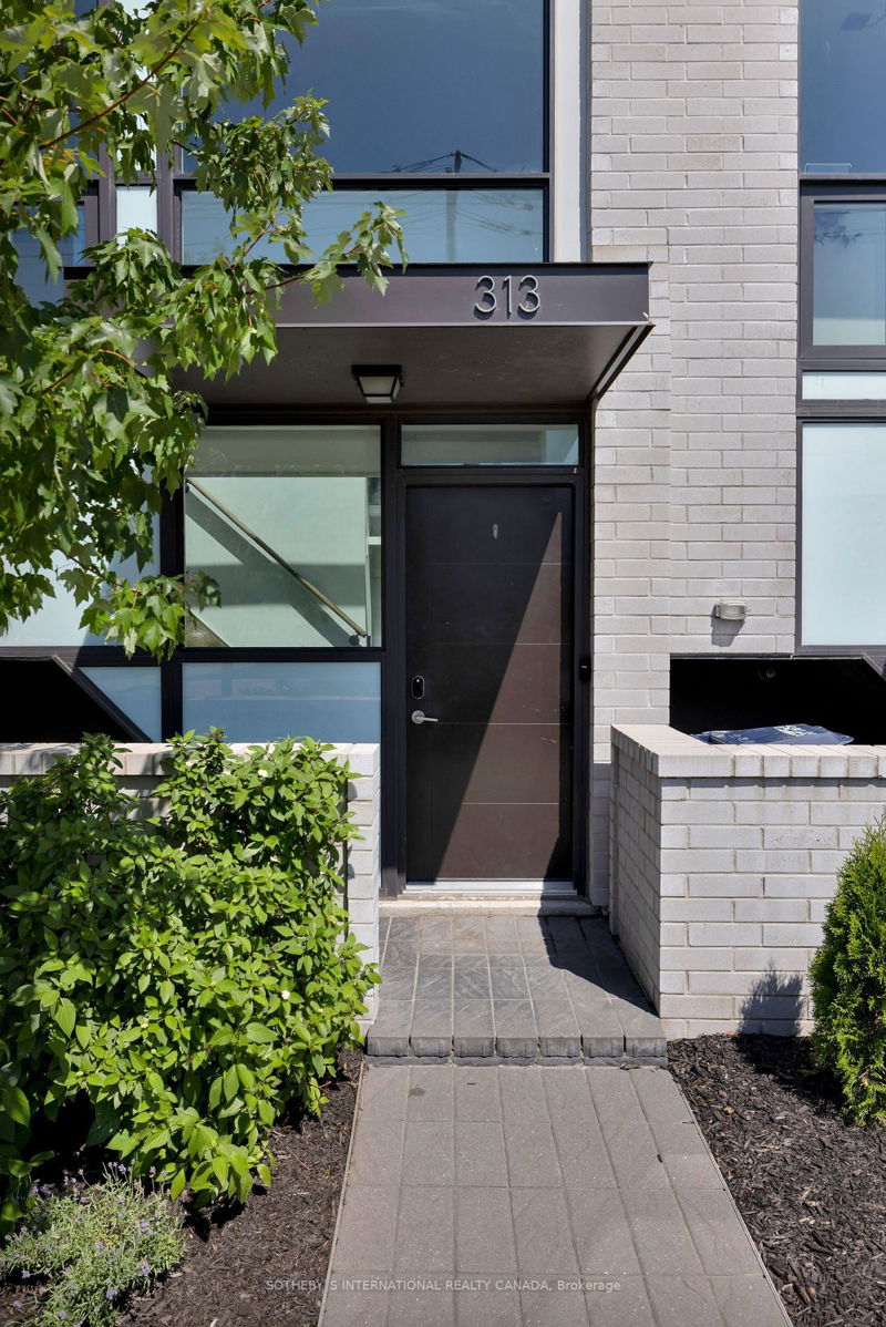 Preview image for 313 Gilmour Ave, Toronto