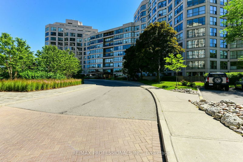 Preview image for 2267 Lake Shore Blvd W #315, Toronto