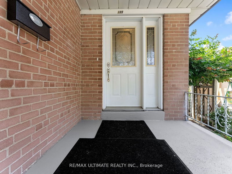 Preview image for 189 Elmhurst Dr, Toronto
