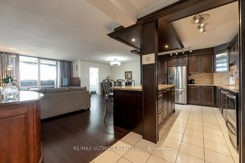 Preview image for 714 The West Mall Dr #1810, Toronto