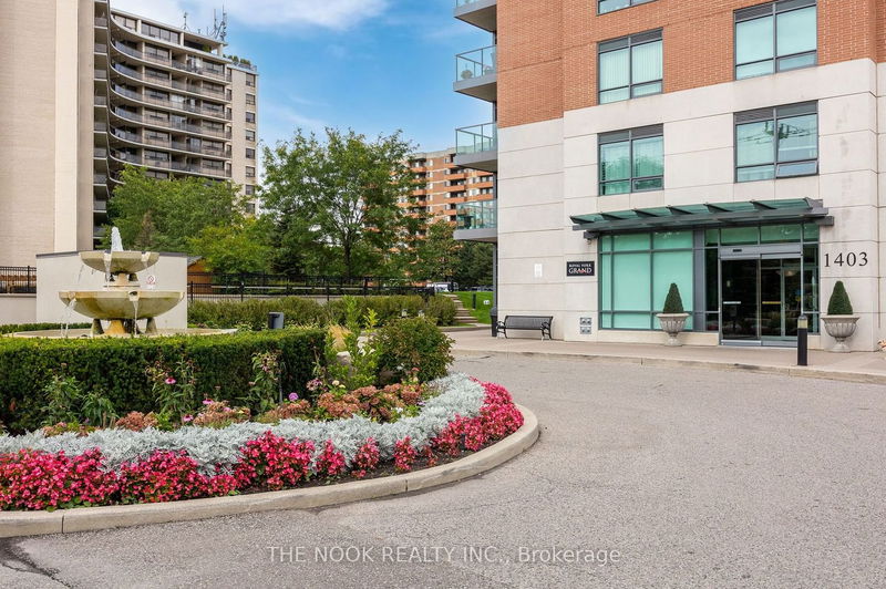 Preview image for 1403 Royal York Rd #302, Toronto