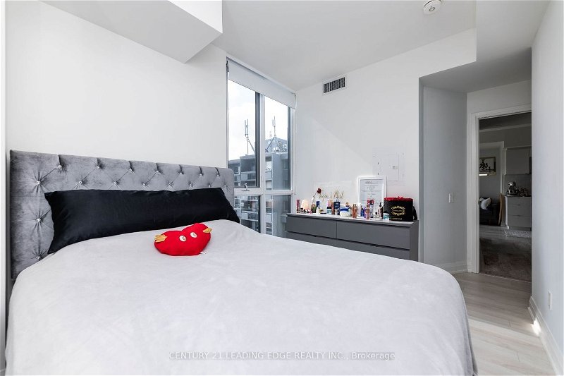 Preview image for 1461 Lawrence Ave W #1801, Toronto