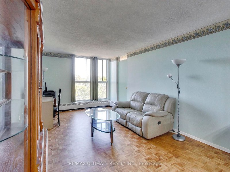 Preview image for 4673 Jane St #525, Toronto