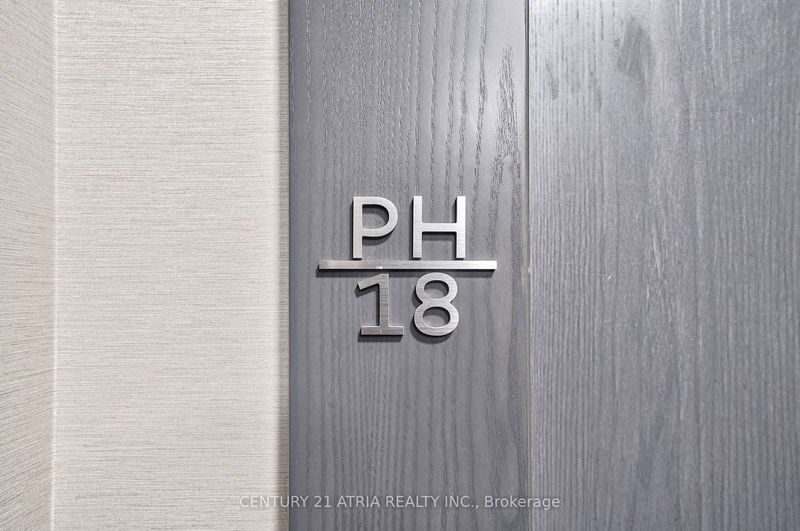 Preview image for 9 Mabelle Ave #Ph18, Toronto