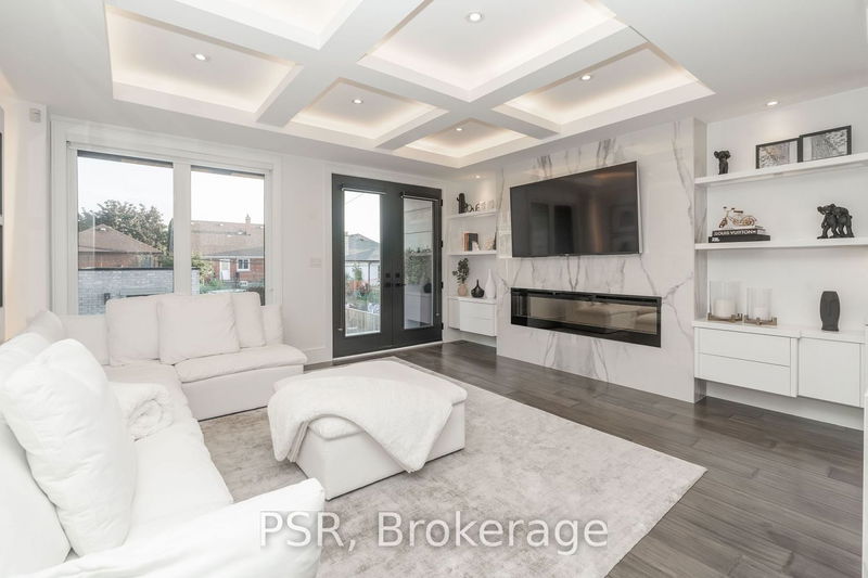 Preview image for 841 Glencairn Ave, Toronto