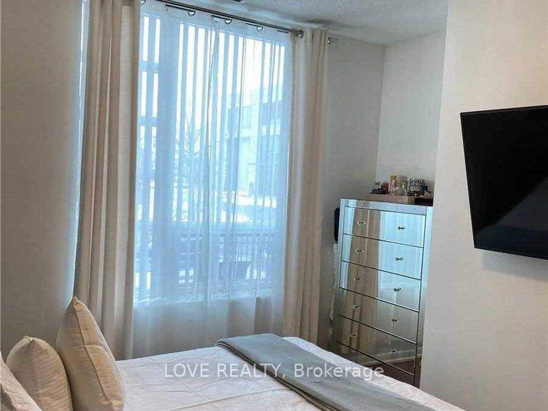 Preview image for 215 Sherway Gardens Rd #112, Toronto
