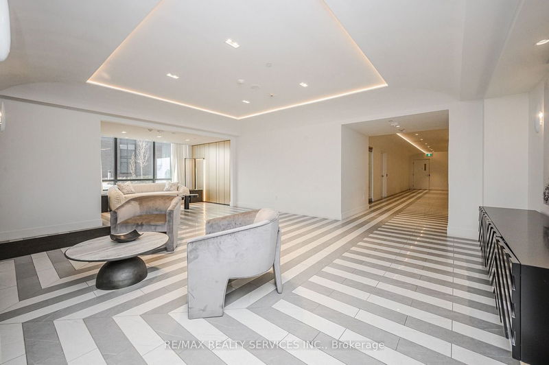Preview image for 26 Gibbs Rd #340, Toronto