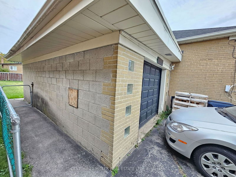 Preview image for 12 Glenbrook Ave, Toronto