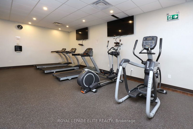 Preview image for 820 Burnhamthorpe Rd #708, Toronto
