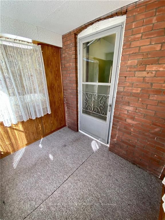 Preview image for 23 Priscilla Ave S, Toronto