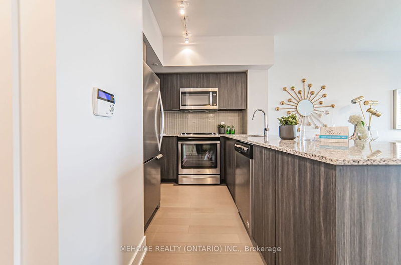 Preview image for 20 Shore Breeze Dr #2101, Toronto
