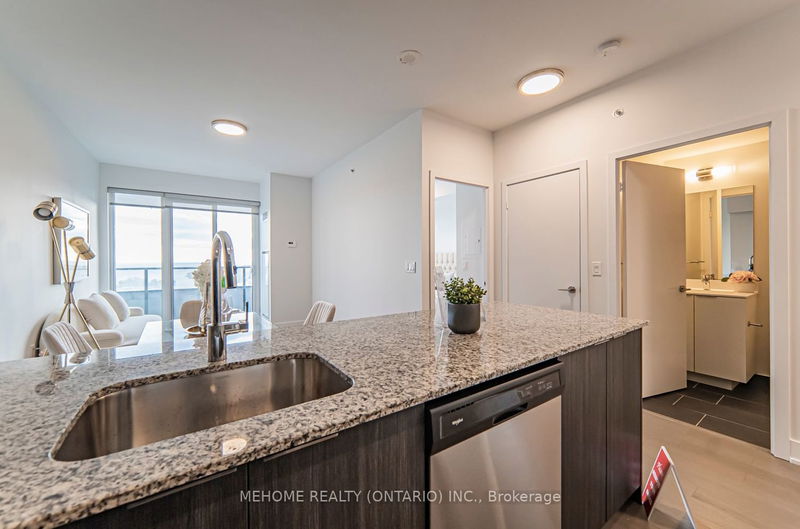 Preview image for 20 Shore Breeze Dr #2101, Toronto