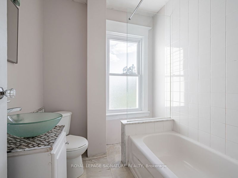 Preview image for 591 Durie St, Toronto
