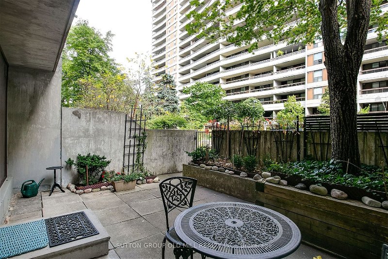 Preview image for 80 Quebec Ave #111, Toronto