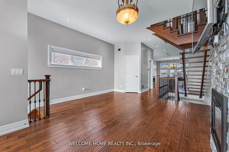 Preview image for 309 Kane Ave, Toronto