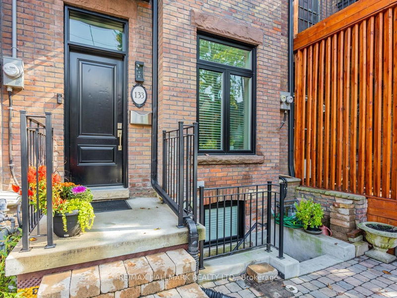 Preview image for 133 Cowan Ave, Toronto