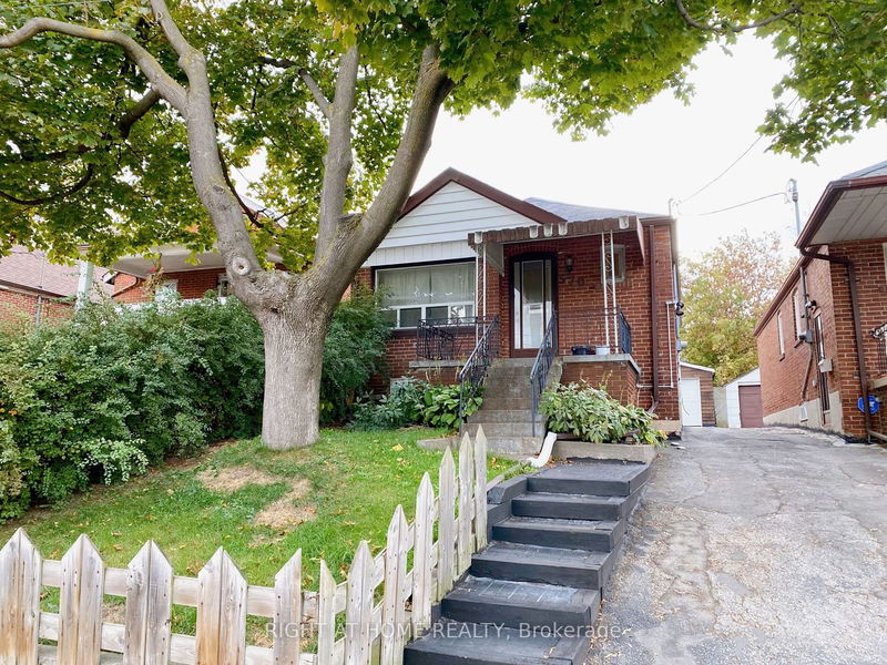 Preview image for 570 Blackthorn Ave, Toronto
