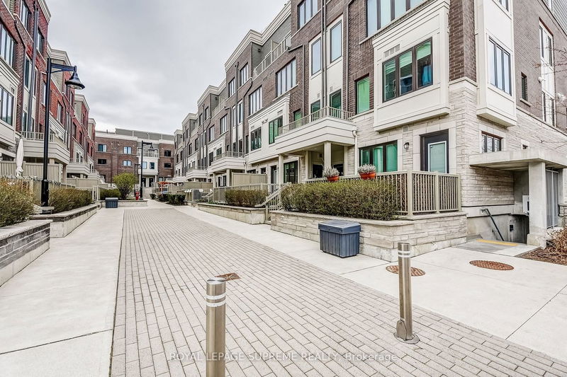 Preview image for 95 Eastwood Park Gdns #26, Toronto