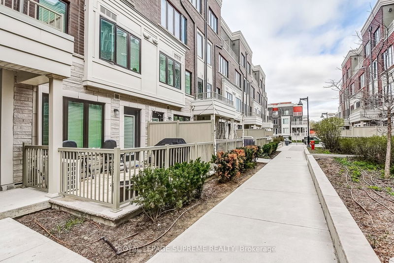 Preview image for 95 Eastwood Park Gdns #26, Toronto