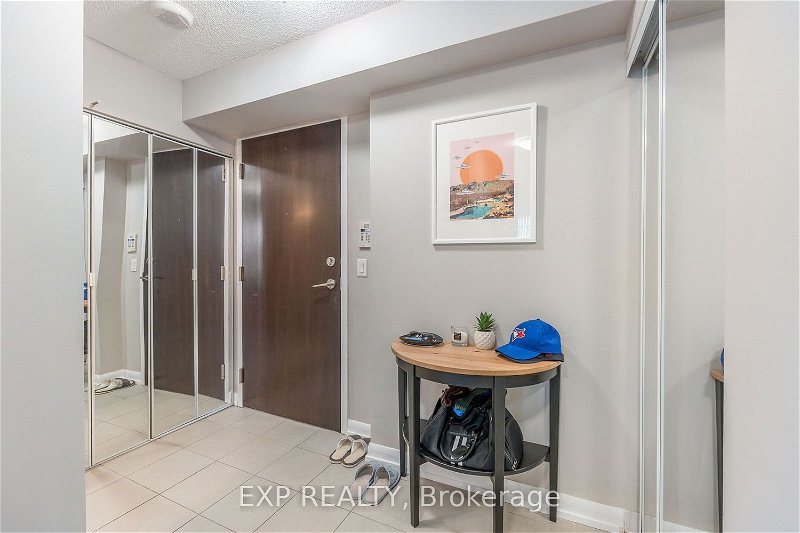 Preview image for 215 Sherway Gardens Rd #807, Toronto