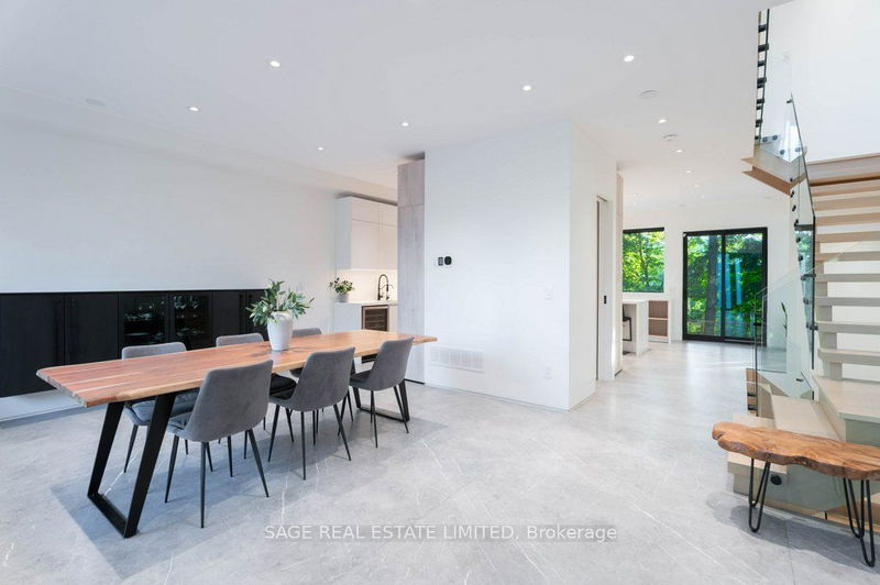 Preview image for 67 Jellicoe Ave, Toronto
