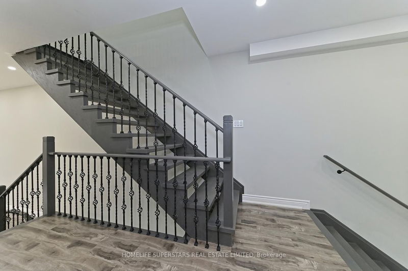 Preview image for 29 Craydon Ave, Toronto